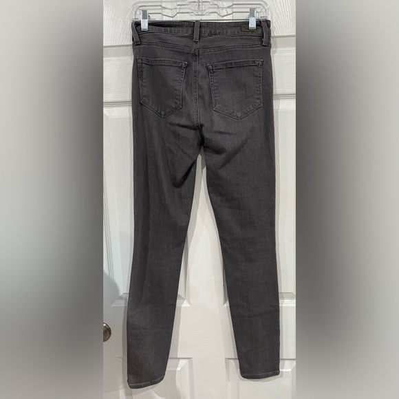 PAIGE Hoxton High Rise Ankle Skinny Jeans in Gray Peaks - Picture 4 of 5